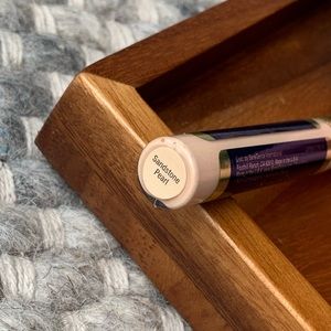 NEW unopened sandstone pearl shadowsense senegence